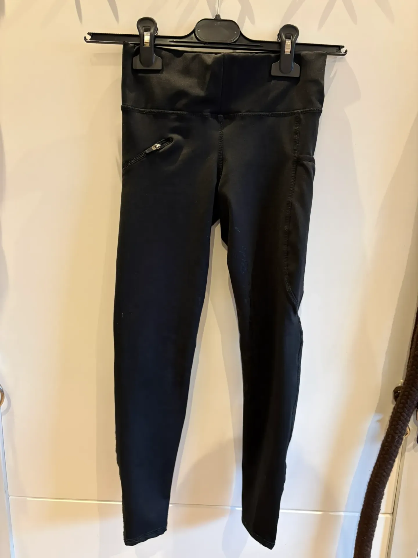 [K012A042] Rijlegging Eurostar zwart maat 140