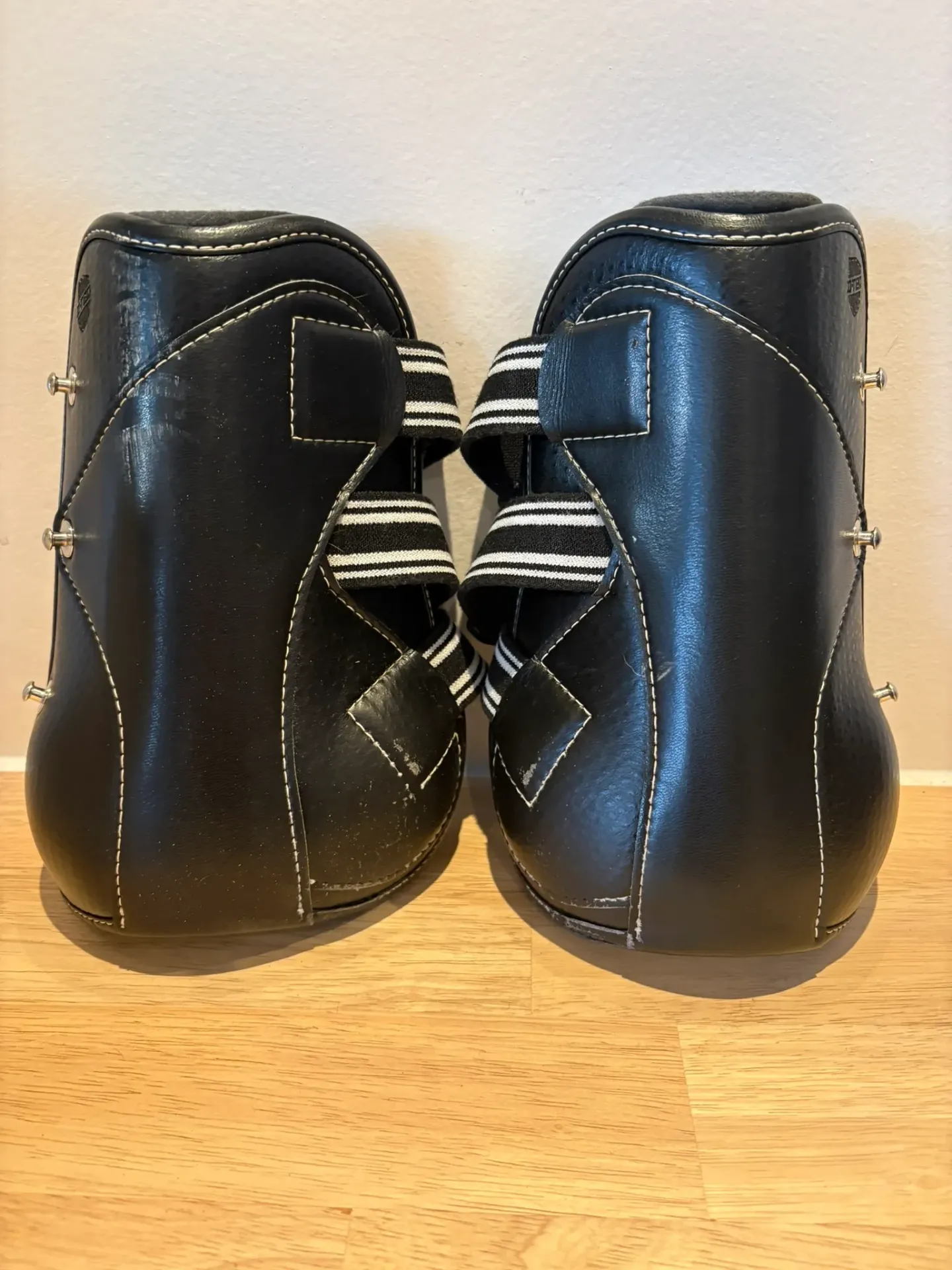 Peesbeschermers Equifit D-Teq leer