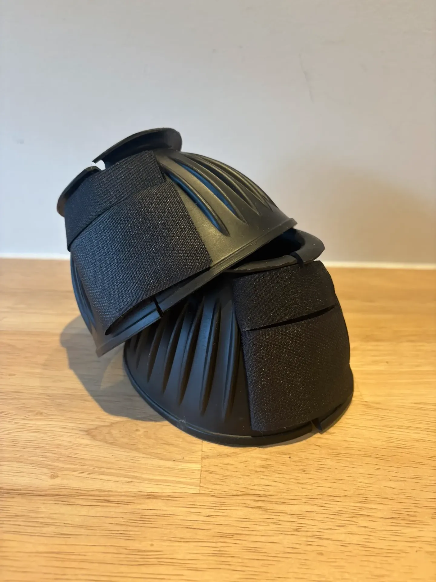 Rubberen springschoenen