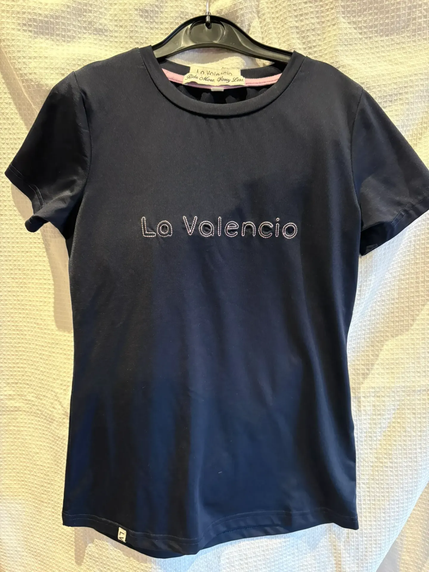 T-shirt La Valencio maat 140